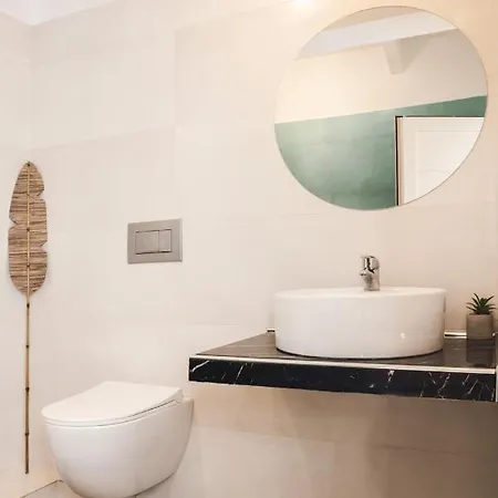 Gold Olive Apartment *