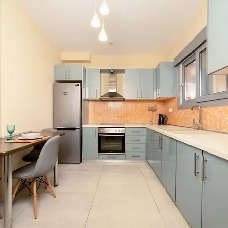 Gold Olive Apartment *